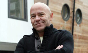 Dominic Littlewood