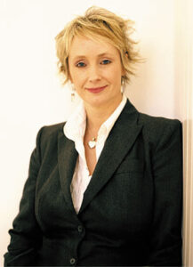 Lesley Waters