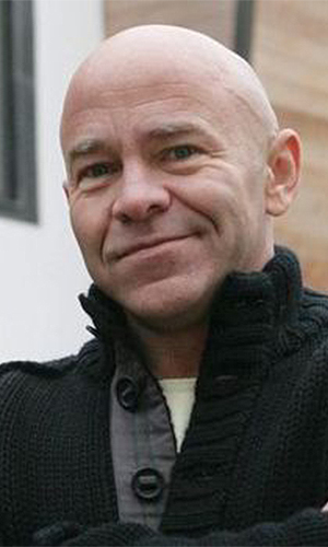 Dominic Littlewood