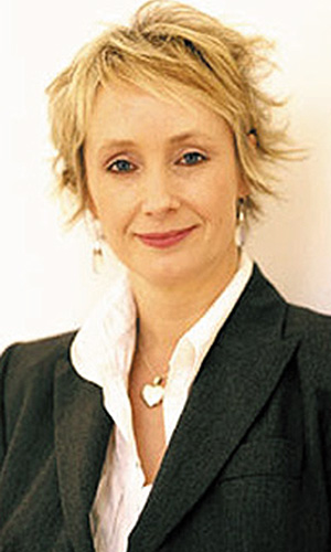 Lesley Waters