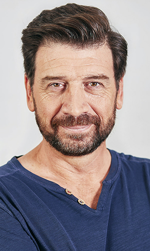 Nick Knowles