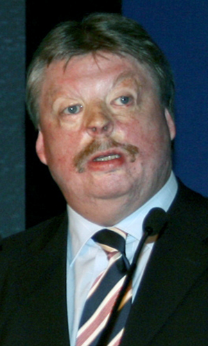Simon Weston OBE