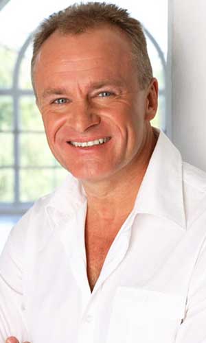 Bobby Davro