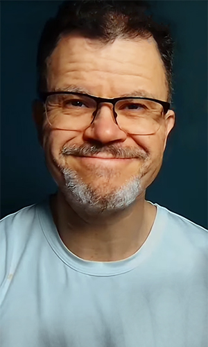 Dominic Holland